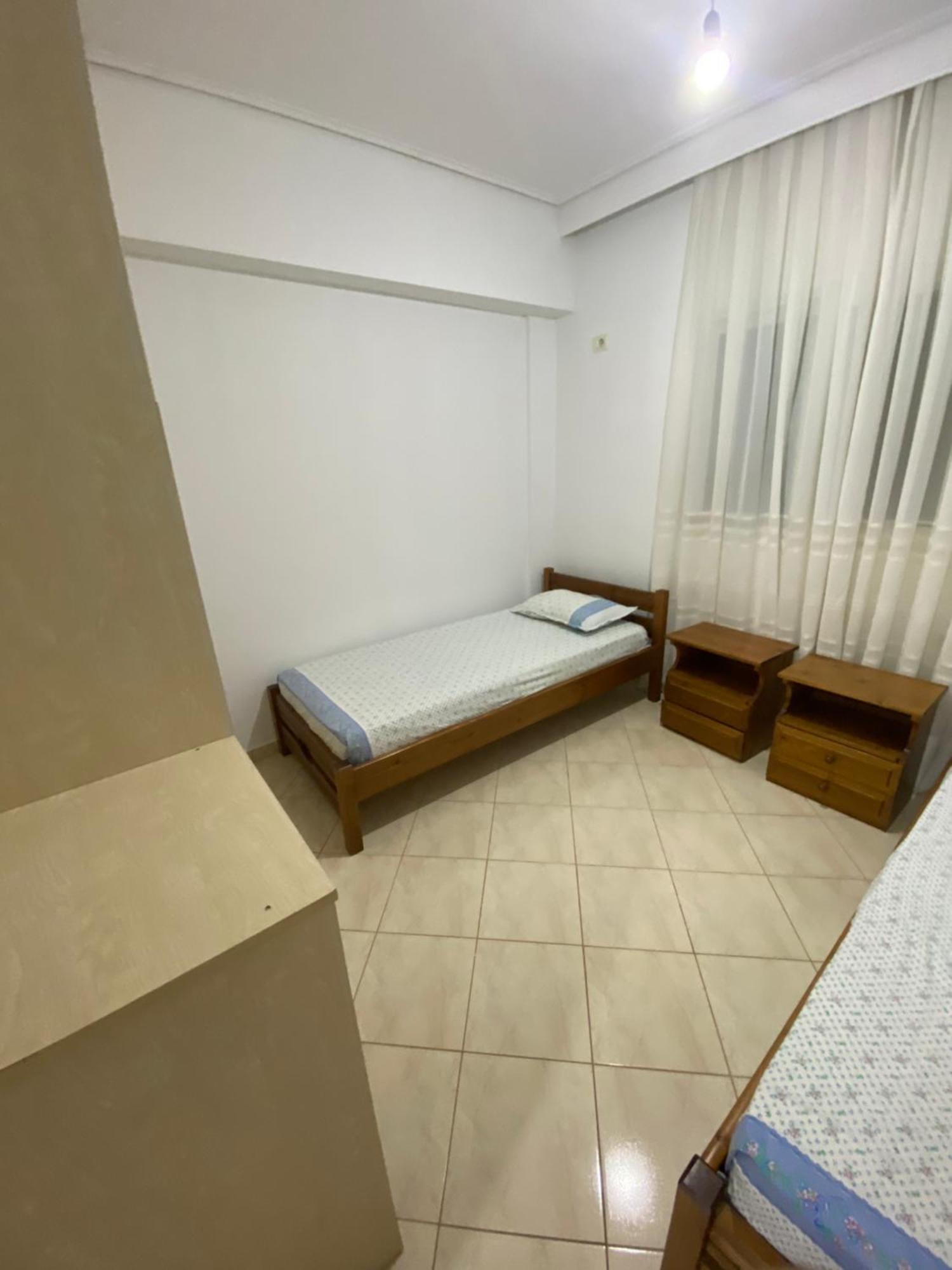 Apartaments Rraku Sarandë 外观 照片