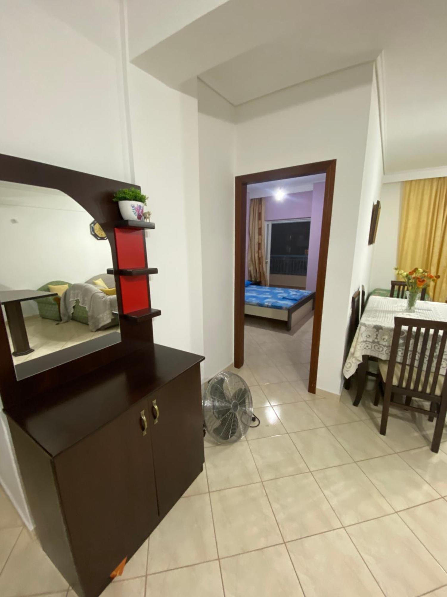 Apartaments Rraku Sarandë 外观 照片