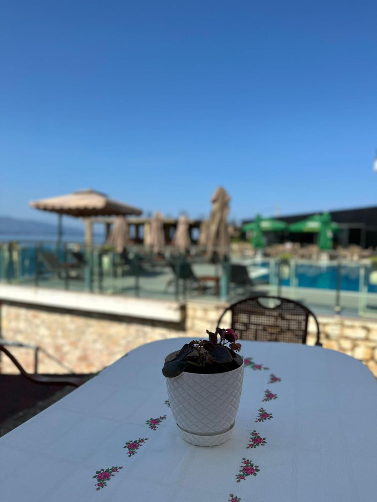 Apartaments Rraku Sarandë 外观 照片