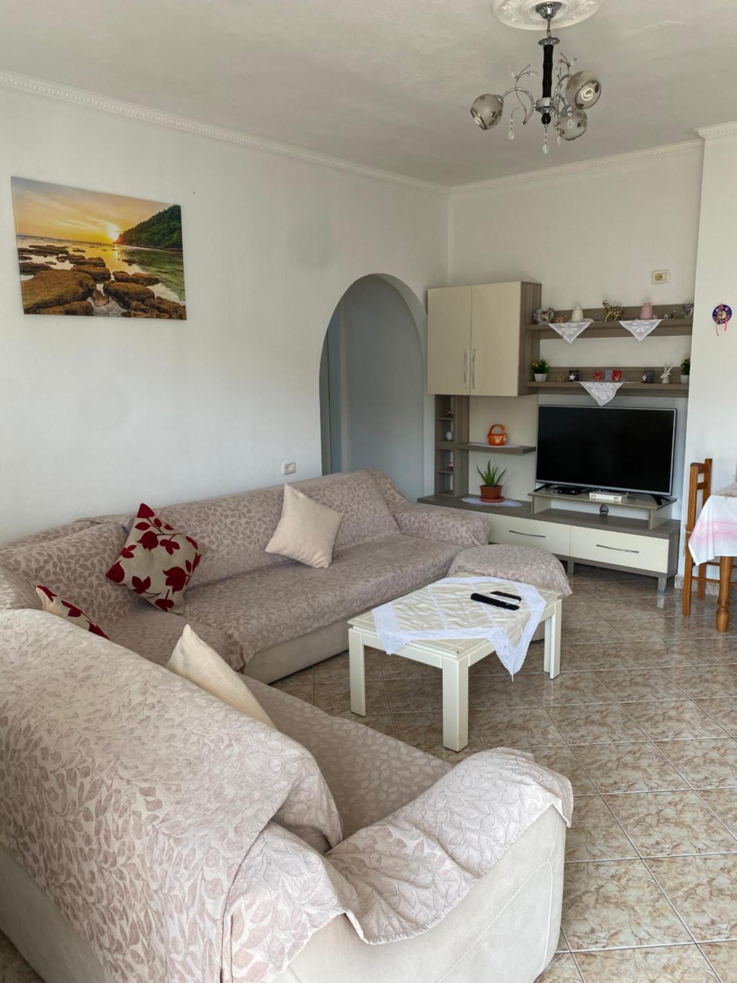 Apartaments Rraku Sarandë 外观 照片