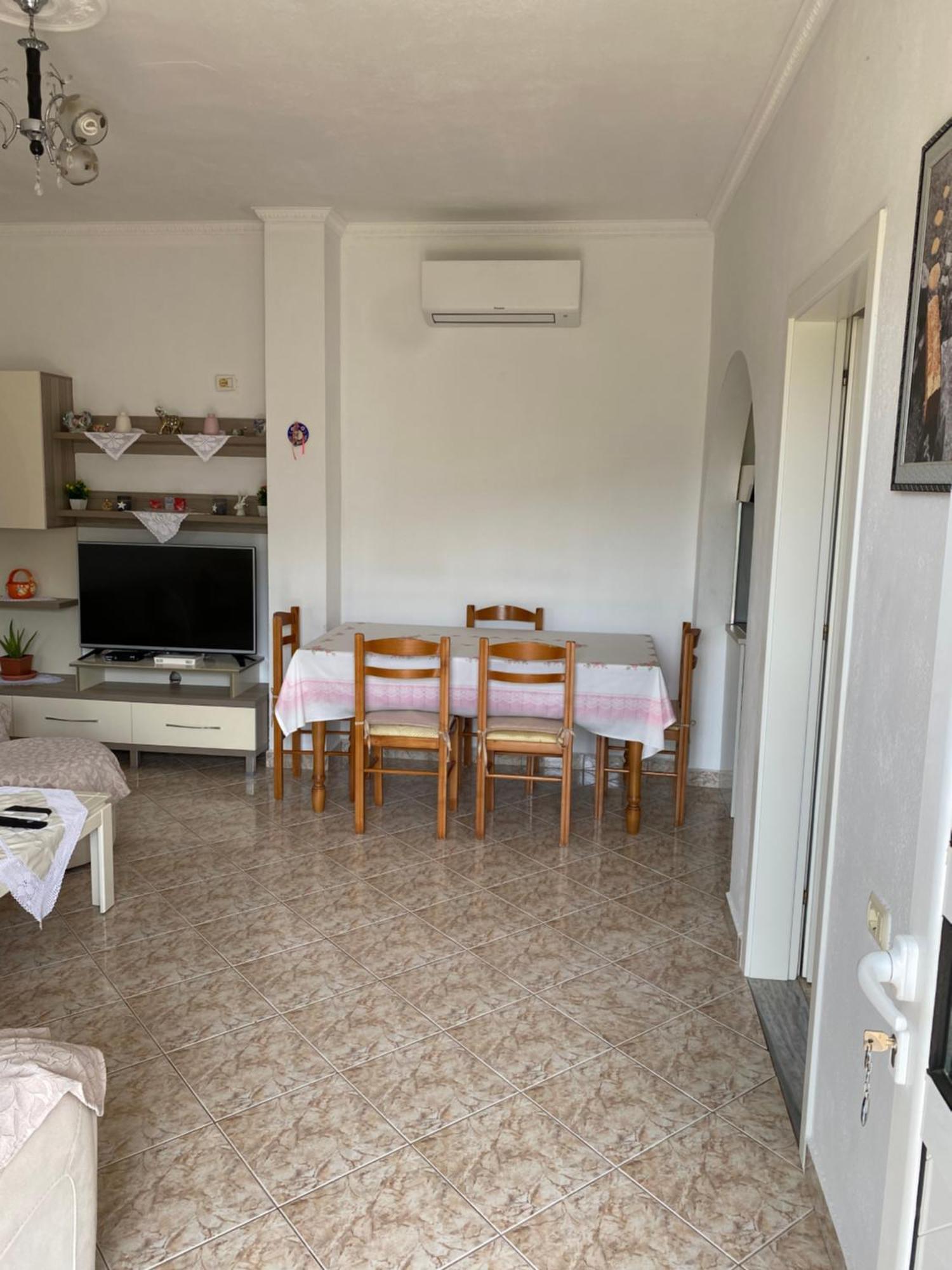 Apartaments Rraku Sarandë 外观 照片