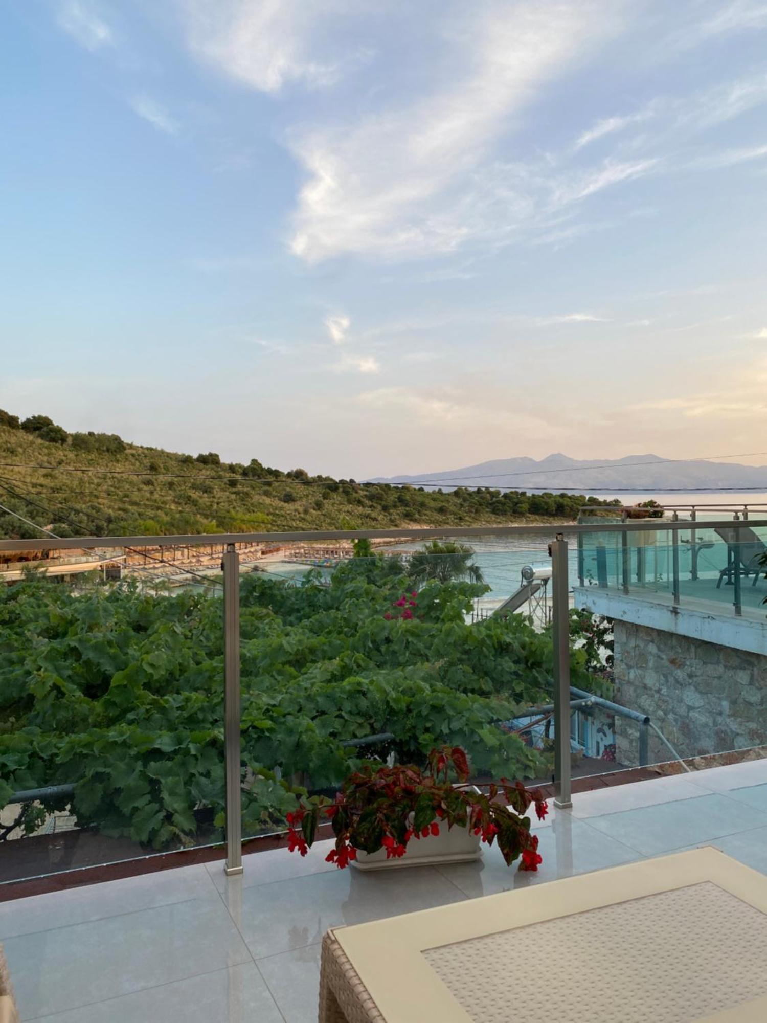 Apartaments Rraku Sarandë 外观 照片