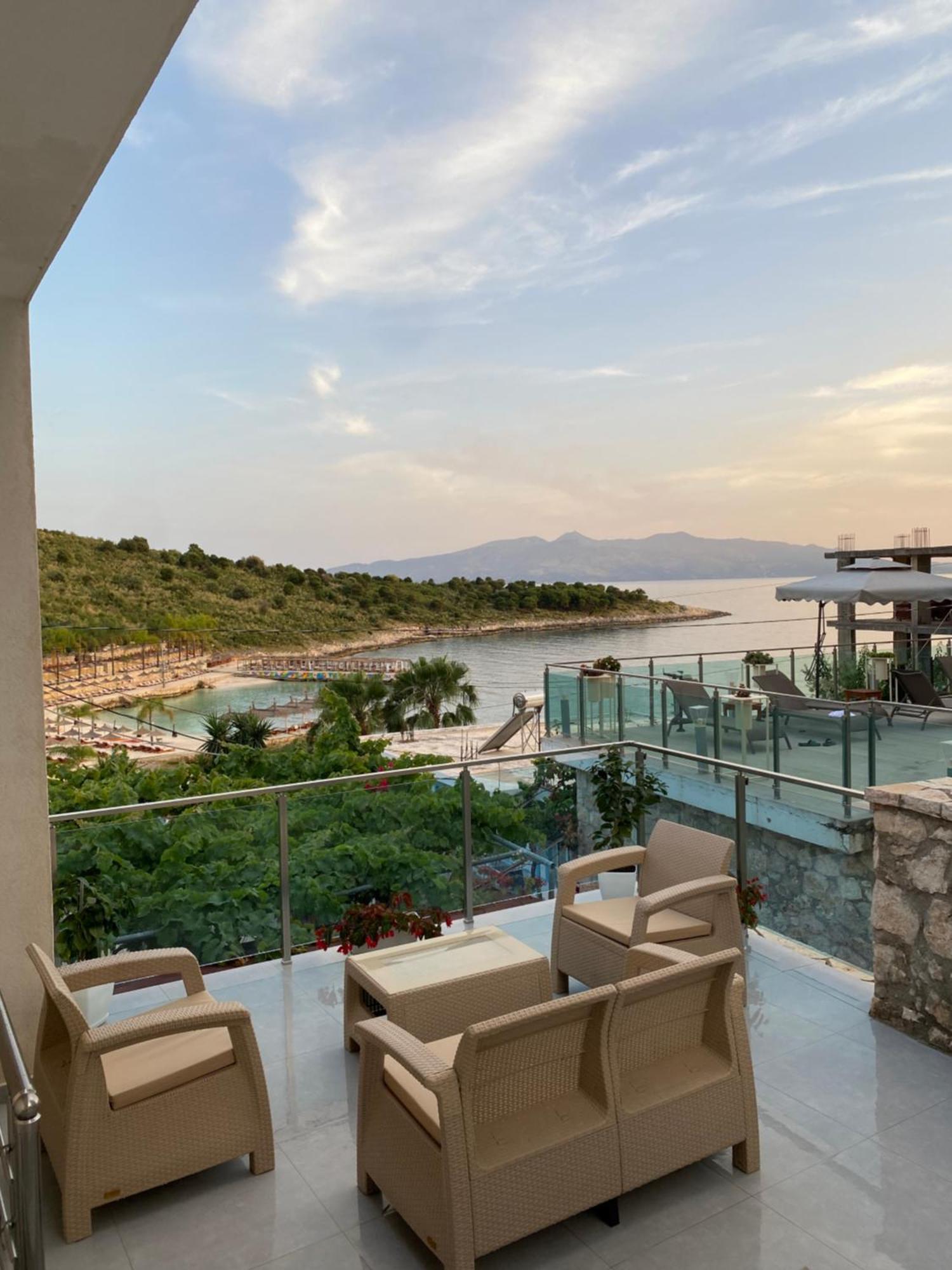 Apartaments Rraku Sarandë 外观 照片
