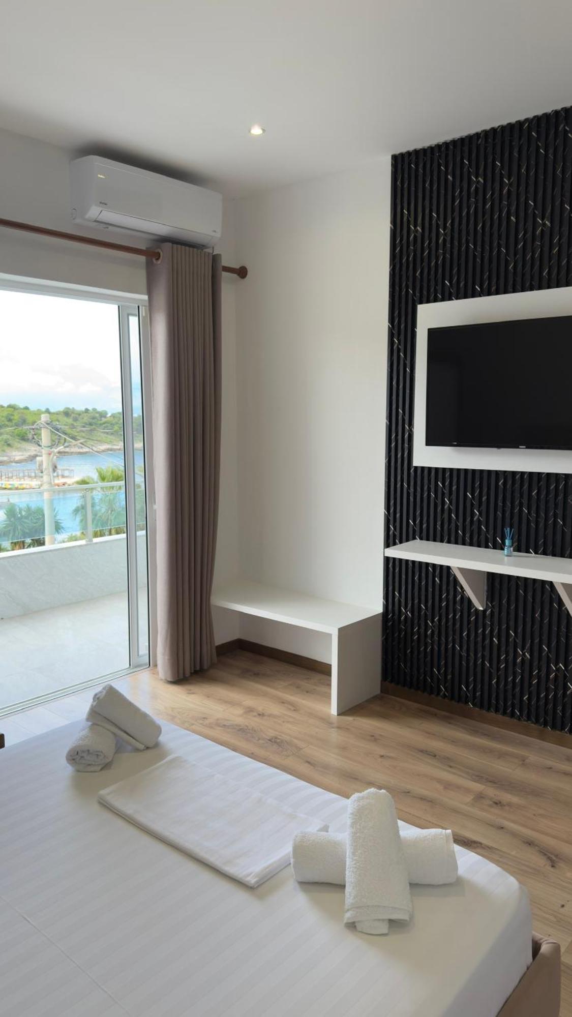 Apartaments Rraku Sarandë 外观 照片