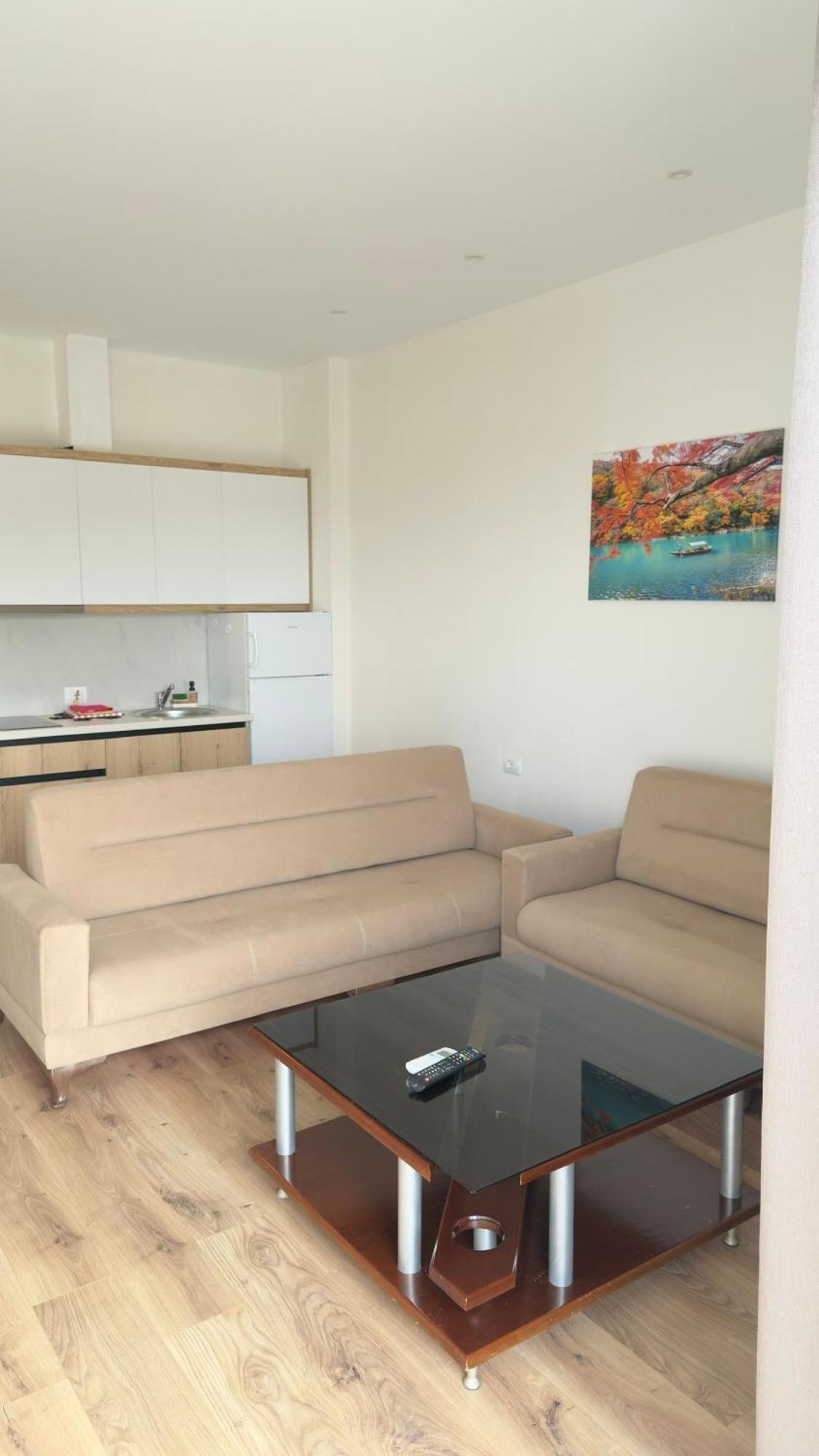 Apartaments Rraku Sarandë 外观 照片