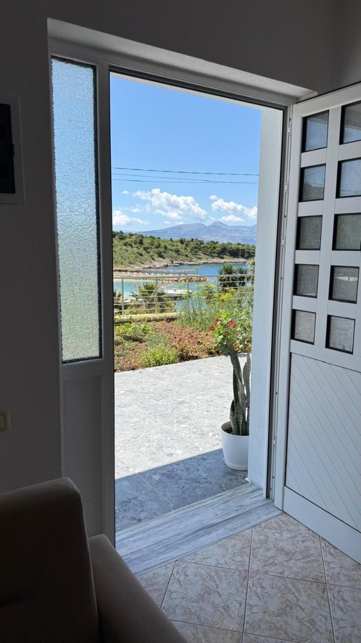 Apartaments Rraku Sarandë 客房 照片